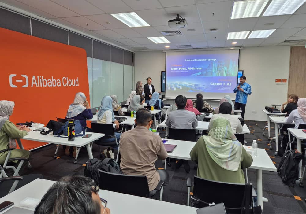 Talk at Alibaba for government officers for collaboration and introduction of Alibaba technologies