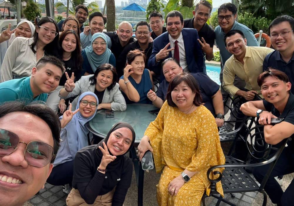 Closing of the Gen AI training session with the Cargill company